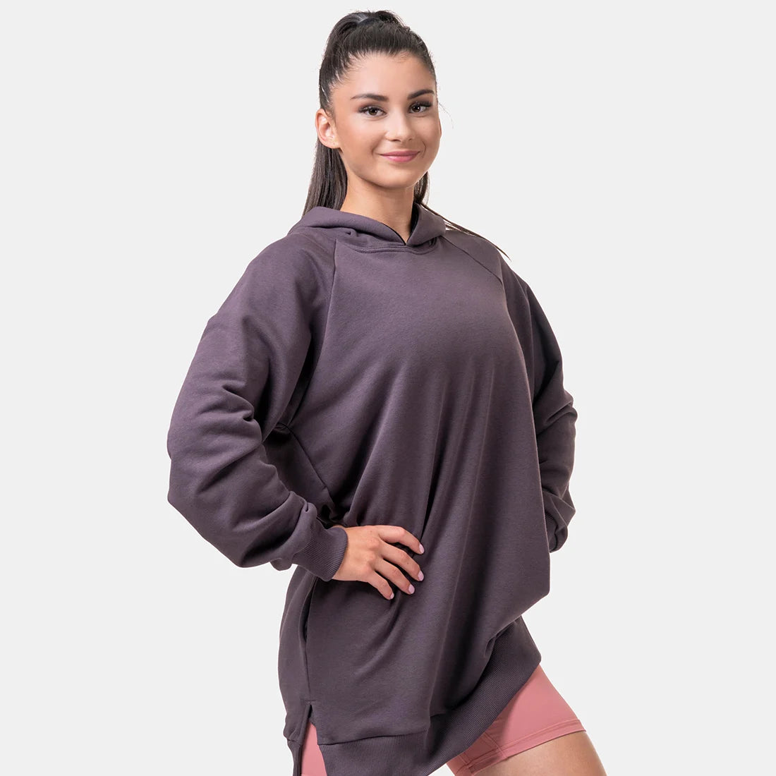 NEBBIA - EVERYDAY HERO LONG HOODIE 580